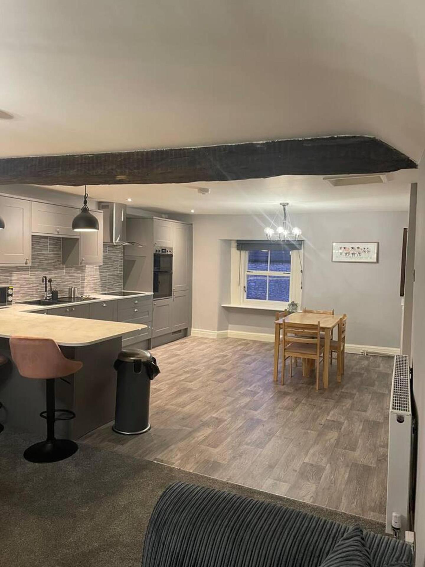 Cosy Apartment Above Village Pub Бакстон Экстерьер фото